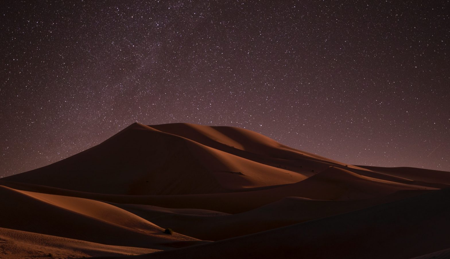 Photo of the desert during nighttime